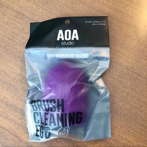 High quality silicone brush cleaning egg!